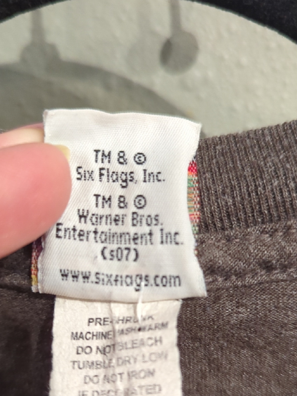 Six flags Daffy Ducks Texas Western Wear Bad Clothes For Bad Boys XL T-shirt - Picture 8 of 10